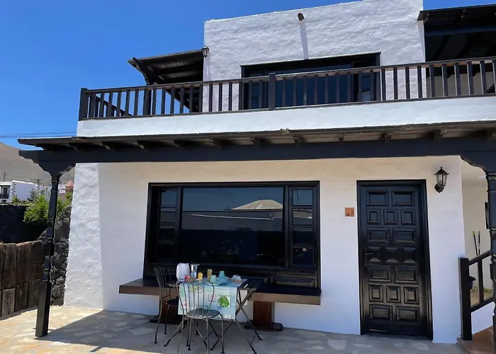 Casitas Rusticas * La Asomada (Lanzarote)